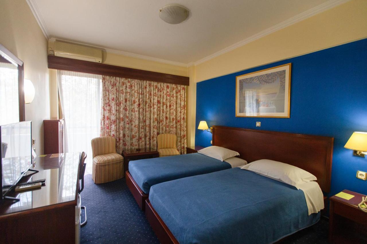 Grand Hotel